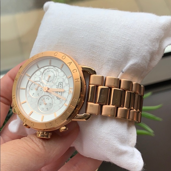Coach rose gold watch - Picture 8 of 8